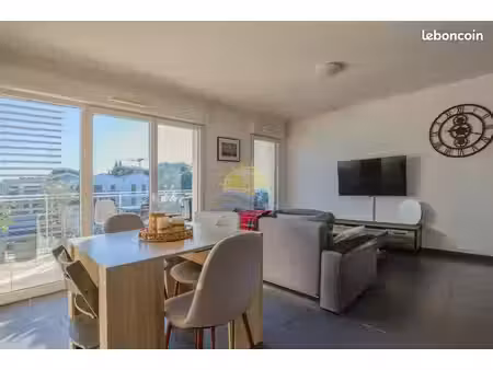 appartement 3 pièces 60 m²