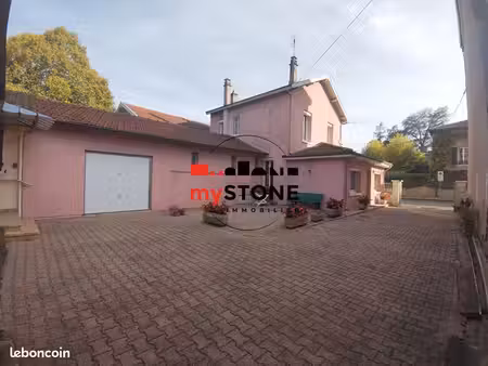 maison 6 pièces 139 m²