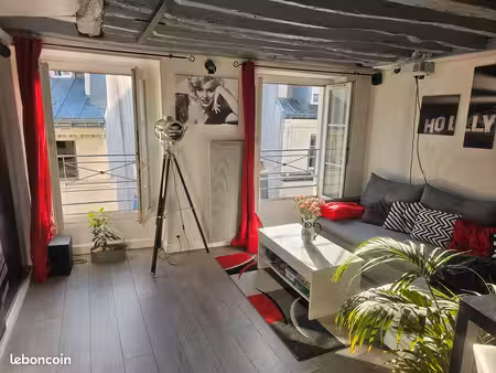 studio lumineux avec vue dégagée au cœur de paris 2ᵉ