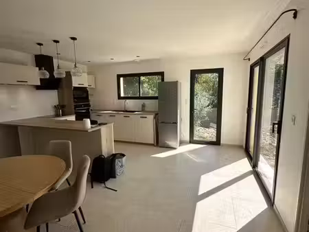 ? maison neuve 2026 – plain-pied – 80 m² – terrain 354 m² – pélissanne