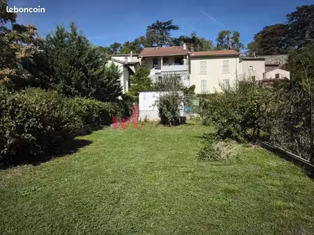 maison de village 5 pièces 85 m²