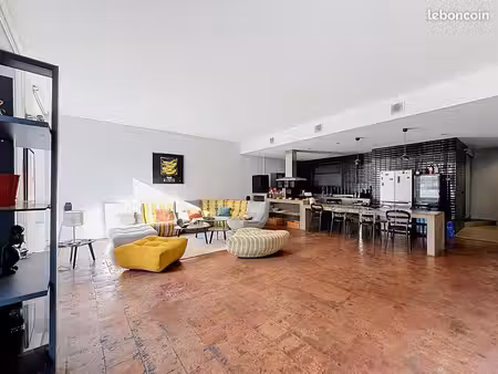 appartement 5 pièces 145 m²