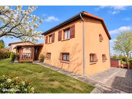 maison 7 pièces 140 m²