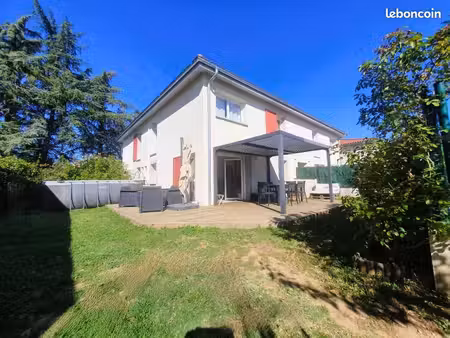maison 5 pièces 81 m²