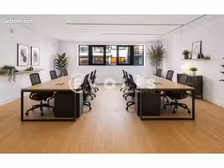 bureaux 78 m²