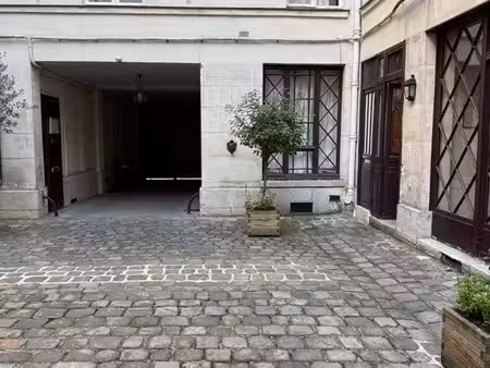local 15m2 rue verneuil