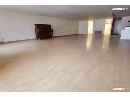 loft 100m2 usage mixte marseille 13002