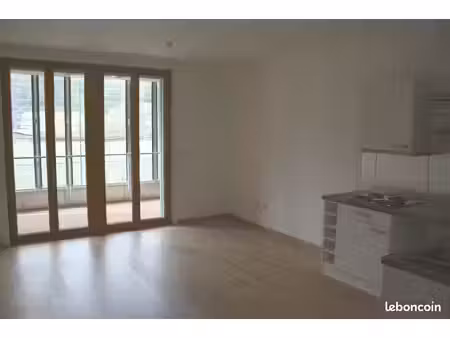 a louer - appartement – t1bis – 47 m² - quartier confluence