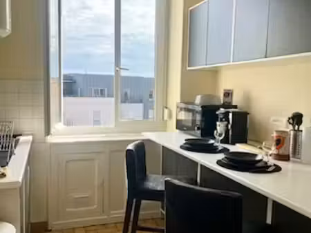? à louer– appartement meublé 34 m² – lyon 7e