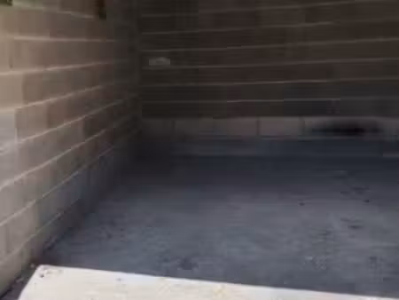 je loue mon garage de 16m2 fermé à clé