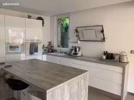 location t4 - 3 chambres - albigny-sur-saône