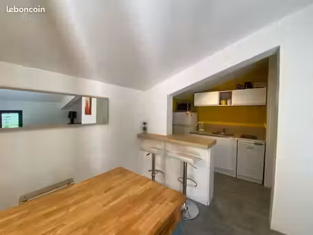 loue t2  34 m2  quartier celony country club