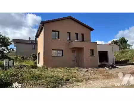 maison 5 pièces 123 m²