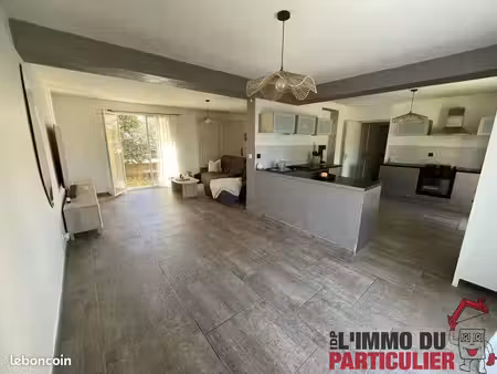 villa 4 pièces 92 m²