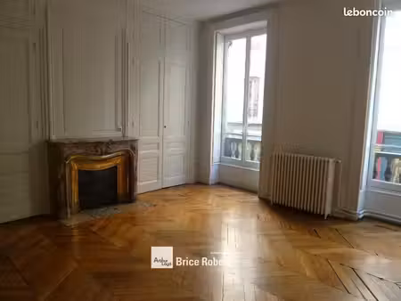 bureaux 225 m²