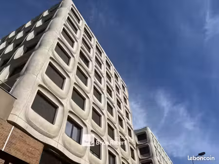 bureaux 705 m²