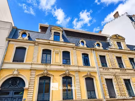 bureaux 164 m²