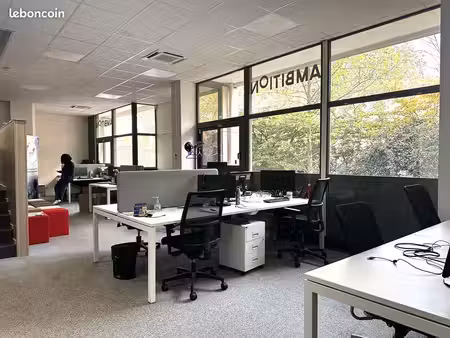 bureaux 237 m²
