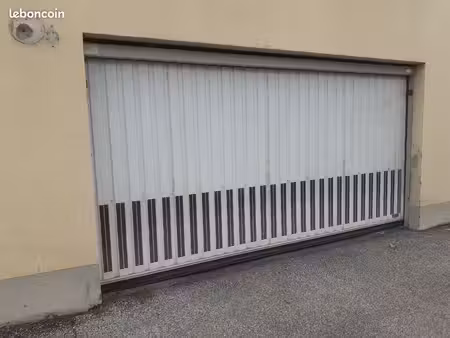parking stationnement box