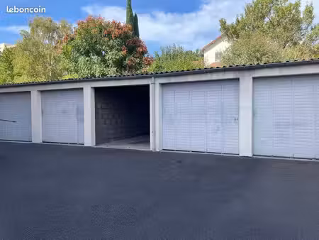 garage