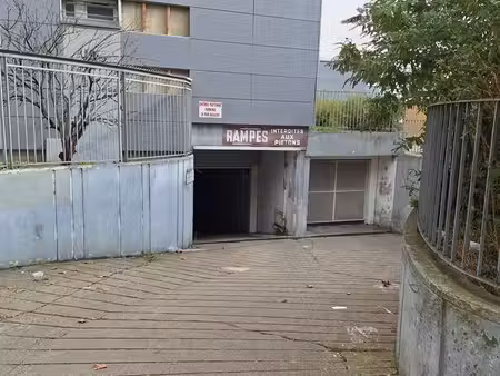 grand box fermé