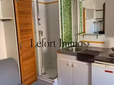 studio 1 pièce 10 m²
