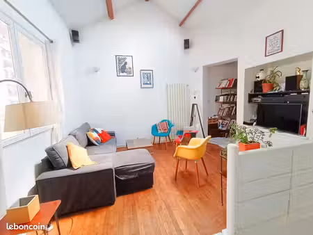 4 pièces · 100 m²4 pièces  100 m² · clermont-ferrand 63000 · quartier delille-cathédrale-l