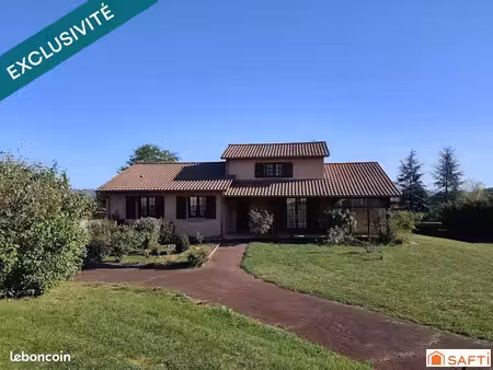 maison 6 pièces 144 m²