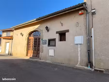 maison 4 pièces 280 m²