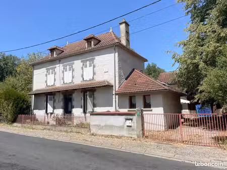 maison 6 pièces 150 m²