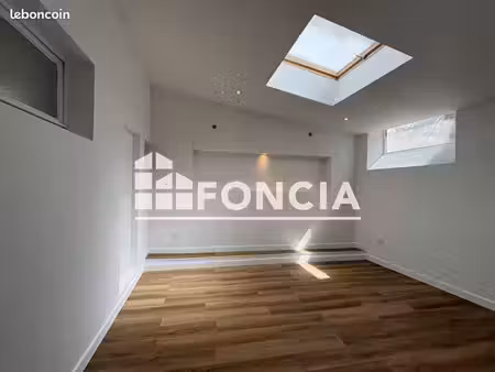 appartement 3 pièces 69.4m² à louer 620 - lourdes 65100