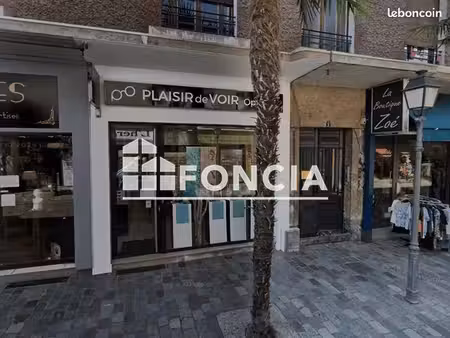 local commercial à louer 635 - tarbes 65000