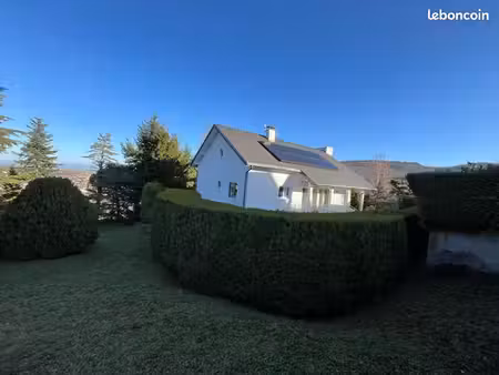 maison 6 pièces 141 m²
