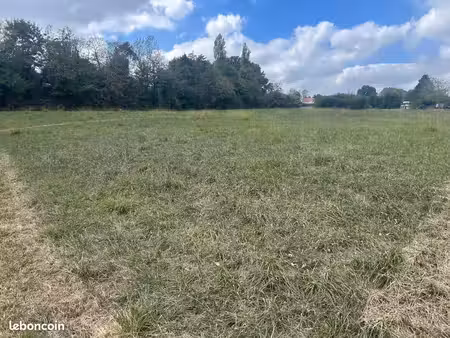 terrain 1 573 m² orthez