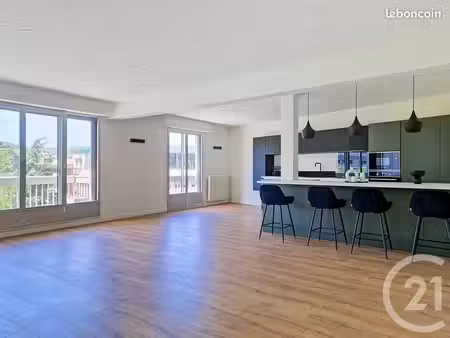 appartement 5 pièces 100 m²