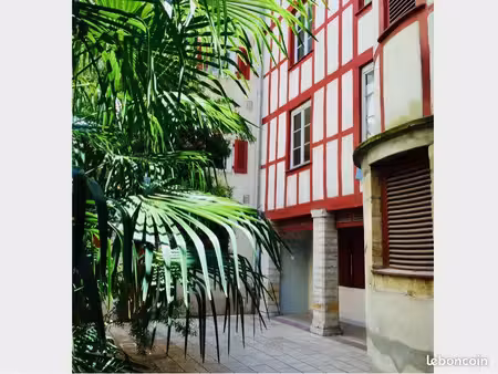 t3 78m2 bayonne centre