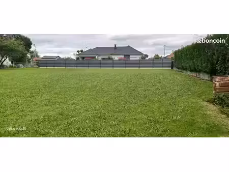 a vendre terrain constructible viabilise pour maison individuel