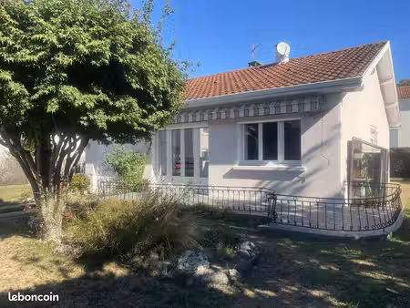 maison plain-pied 77 m² | jardin arboré et calme à pau | proche commerces écoles
