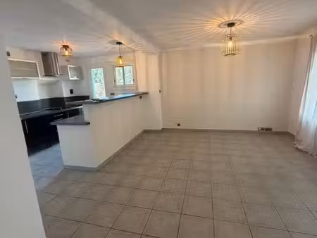 à vendre – f2 50 m² – amélie-les-bains