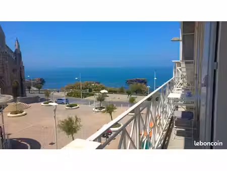 studio vue sur mer