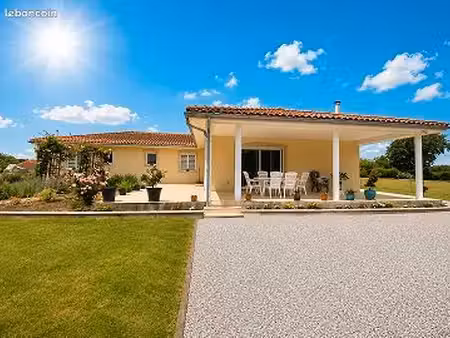 maison 6 pièces 165 m²