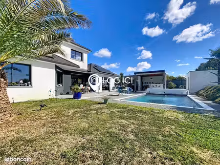 maison 5 pièces 137 m²