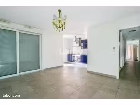 parking 12 m² strasbourg