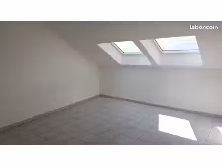 location 3 pièce 57 m² hab 69 m² sol