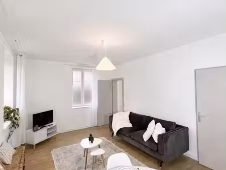 t3 meublé ou nu lumineux avec garage