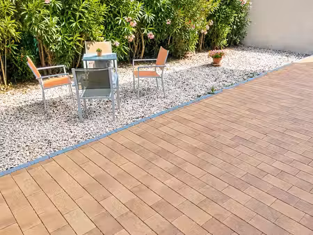 t2 st gauderique terrasse jardin garage parking