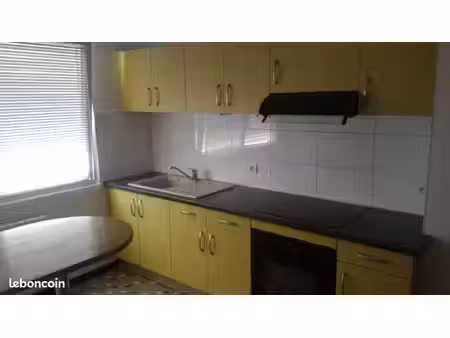 loue beau et spacieux f2 entièrement rénové