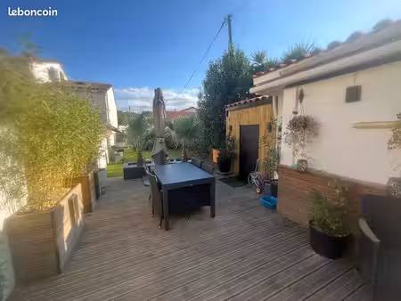 maison traversante 75m² - 2 ch - garage - jardin zen & piscine - perpignan aimé giral