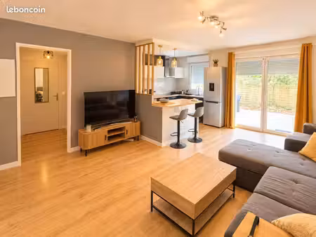 t2 meublé avec jardin privatif de 60 m² - pau -