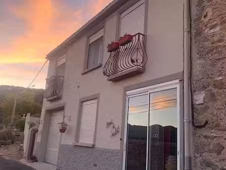 maison avec jardin   garage  piscine